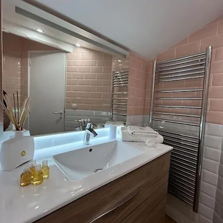Apartment Lumineux Duplex 3chambres 4 Personnes & Acces Direct A La Trouville-sur-Mer