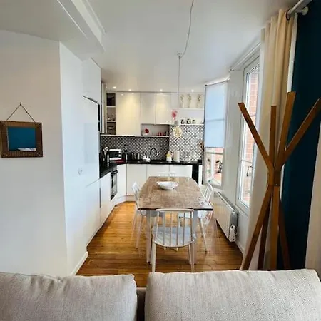Apartment Lumineux Duplex 3chambres 4 Personnes & Acces Direct A La *